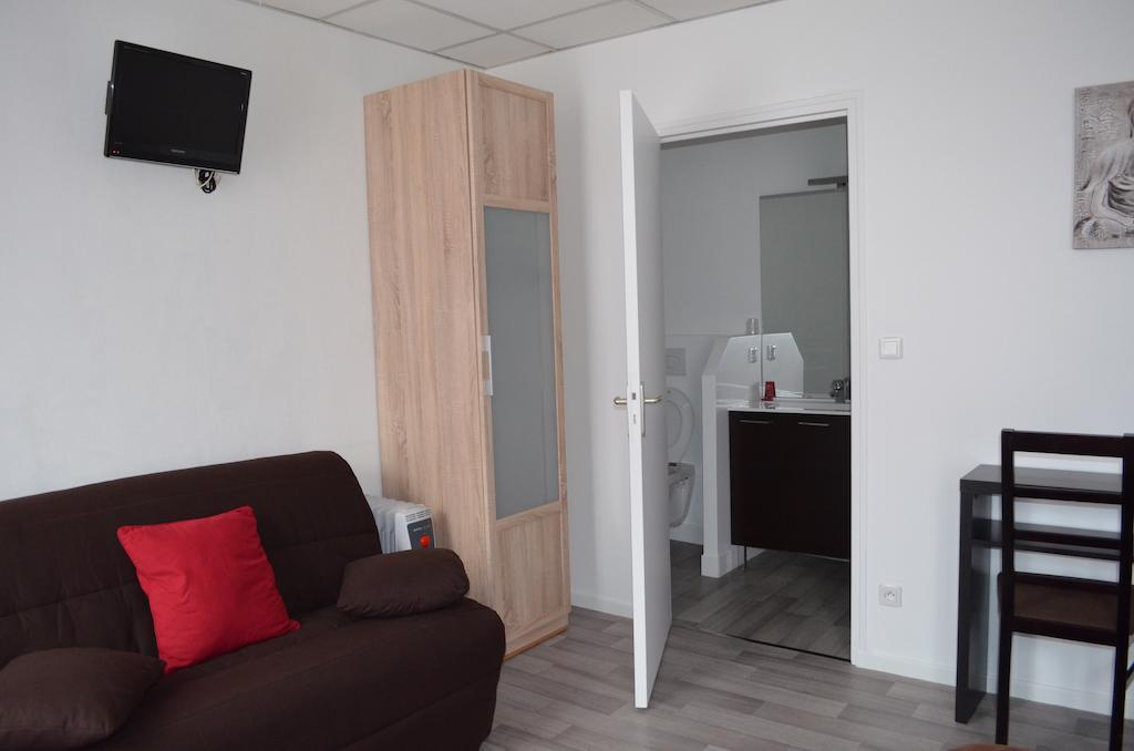 Hotel De La Croix De Malte Cherbourg-en-Cotentin Habitación foto