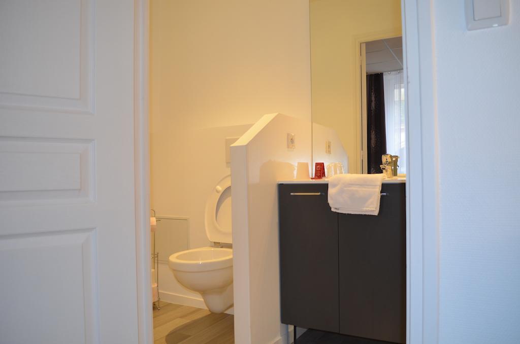 Hotel De La Croix De Malte Cherbourg-en-Cotentin Habitación foto